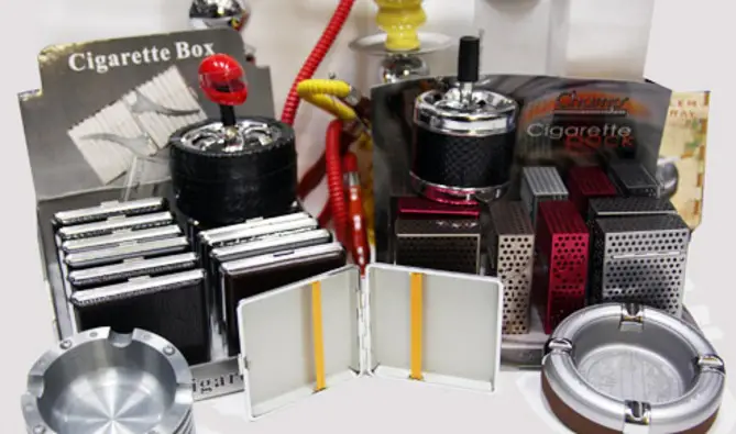 Article fumeur et accessoire