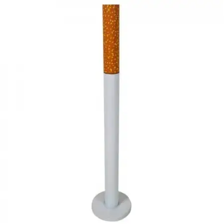 Cendrier sur pied forme cigarette